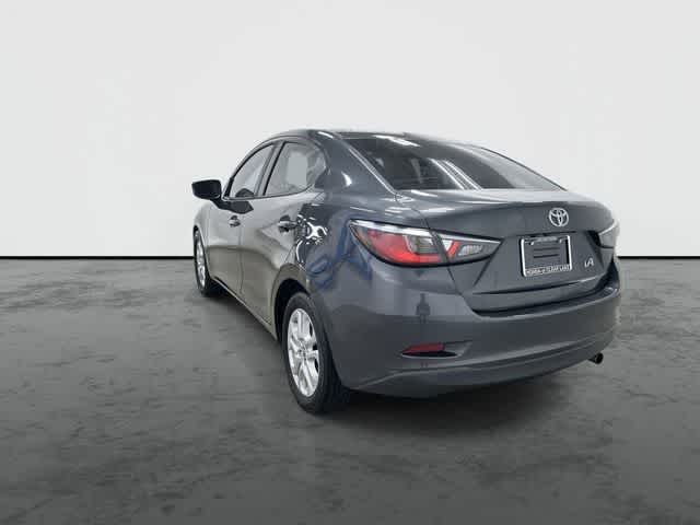 Thumbnail: 2018 Toyota Yaris iA - 2