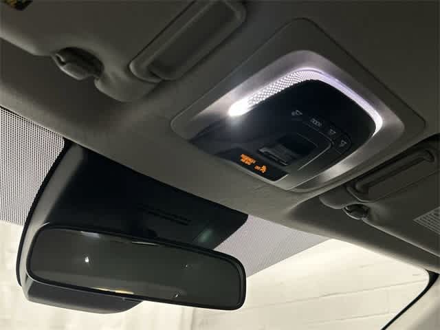 Thumbnail: 2023 Toyota Corolla Cross - 21