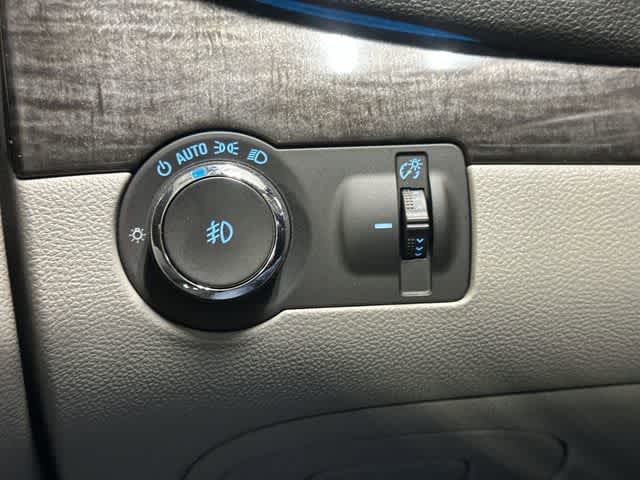 Thumbnail: 2013 Buick Encore - 19