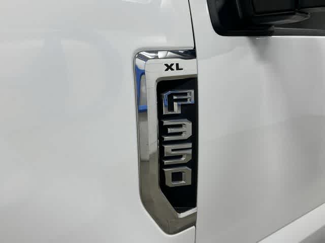 Thumbnail: 2022 Ford F-350 - 29