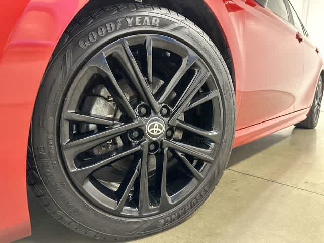 Thumbnail: 2025 Toyota Camry - 28