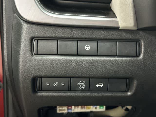 Thumbnail: 2025 Nissan Rogue - 18