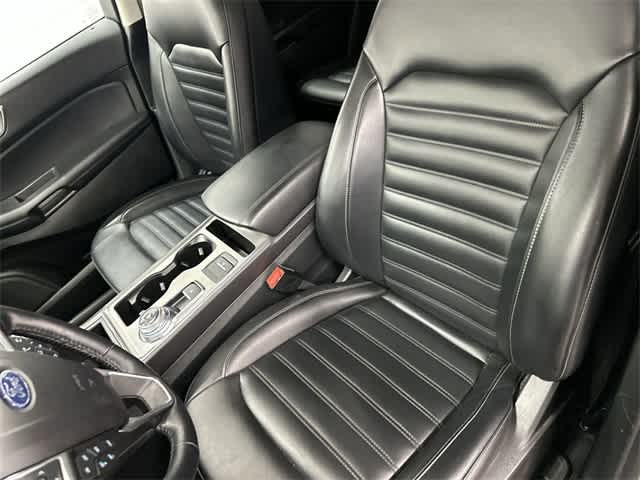 Thumbnail: 2022 Ford Edge - 10