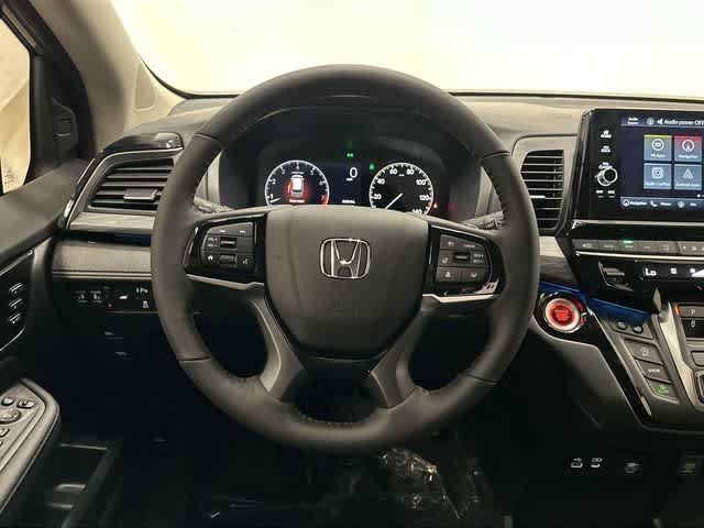 Thumbnail: 2026 Honda Odyssey - 15