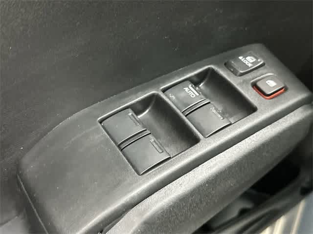 Thumbnail: 2013 Honda Fit - 20