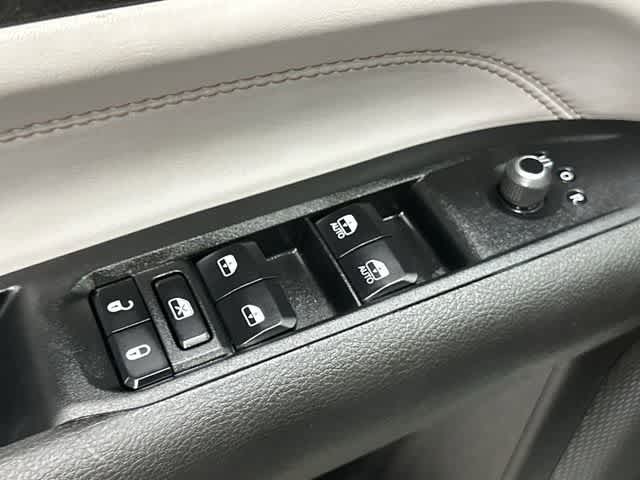 Thumbnail: 2025 Jeep Compass - 20