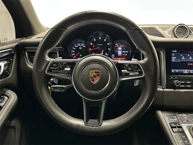 Thumbnail: 2018 Porsche Macan - 15