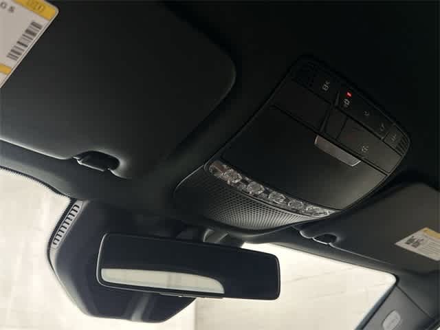 Thumbnail: 2020 Mercedes-Benz GLC - 21