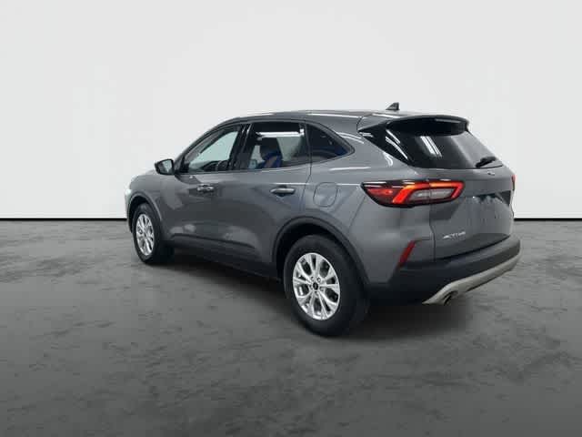 Thumbnail: 2025 Ford Escape - 9