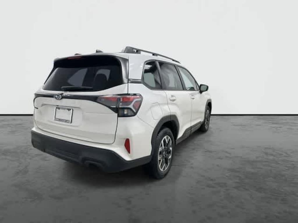 Used 2025 Subaru Forester Premium SUV