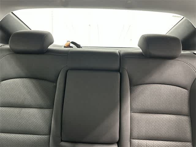 Thumbnail: 2024 Chevrolet Malibu - 14