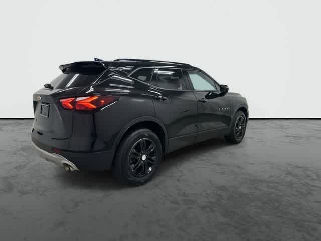Thumbnail: 2021 Chevrolet Blazer - 4