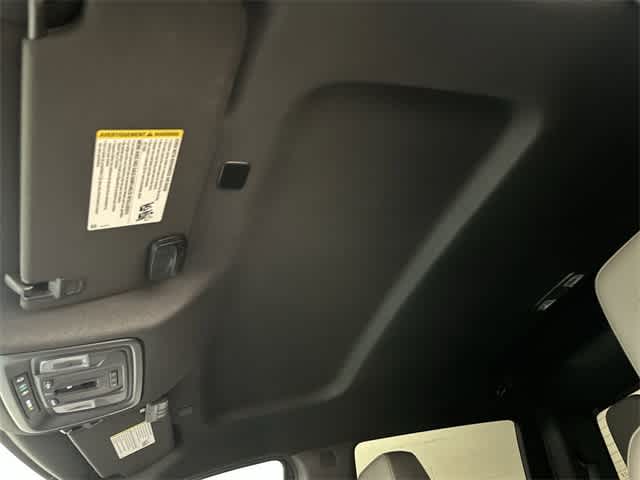 Thumbnail: 2024 Chevrolet Silverado 1500 - 27