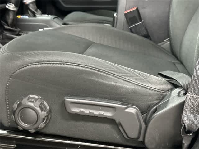 Thumbnail: 2020 Jeep Wrangler - 26