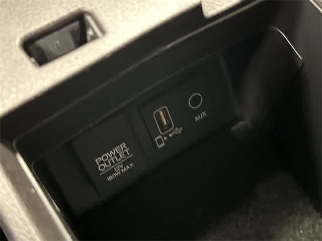 Thumbnail: 2021 Acura ILX - 25