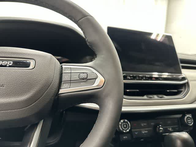Thumbnail: 2025 Jeep Compass - 18