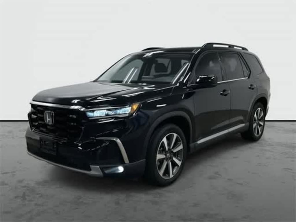 Certified 2023 Honda Pilot Touring SUV
