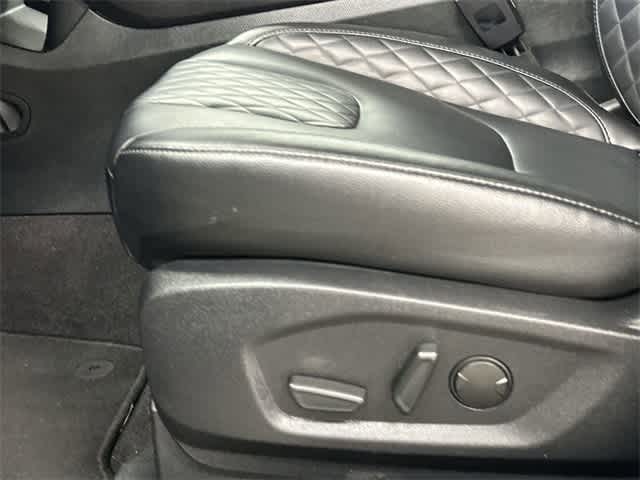 Thumbnail: 2024 Ford Edge - 26