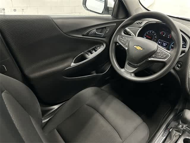 Thumbnail: 2024 Chevrolet Malibu - 12