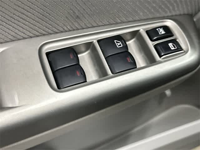 Thumbnail: 2010 Subaru Forester - 20