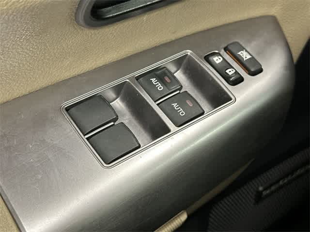 Thumbnail: 2018 Toyota Sequoia - 20