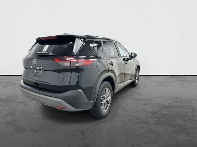 Thumbnail: 2023 Nissan Rogue - 3