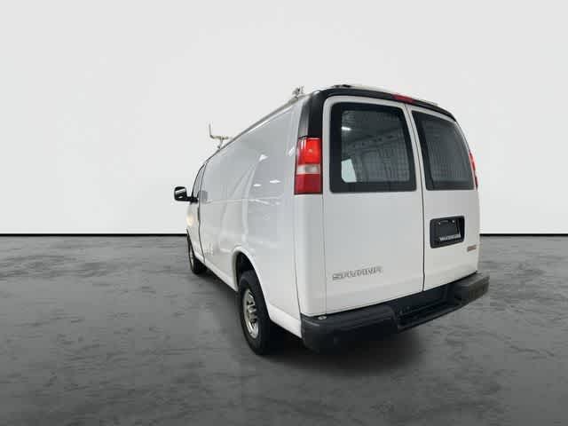 Thumbnail: 2018 GMC Savana - 2