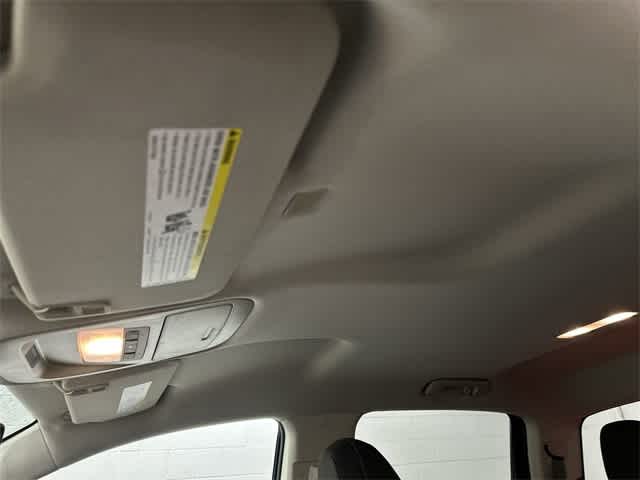 Thumbnail: 2018 Chevrolet Colorado - 27