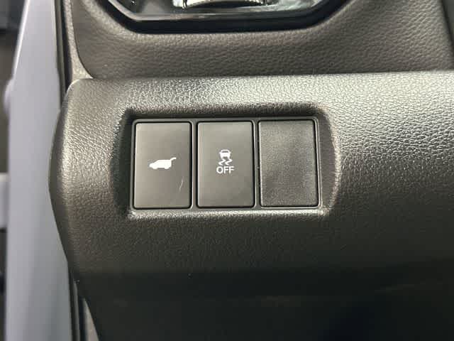 2023 Honda Pilot Touring - Photo 19