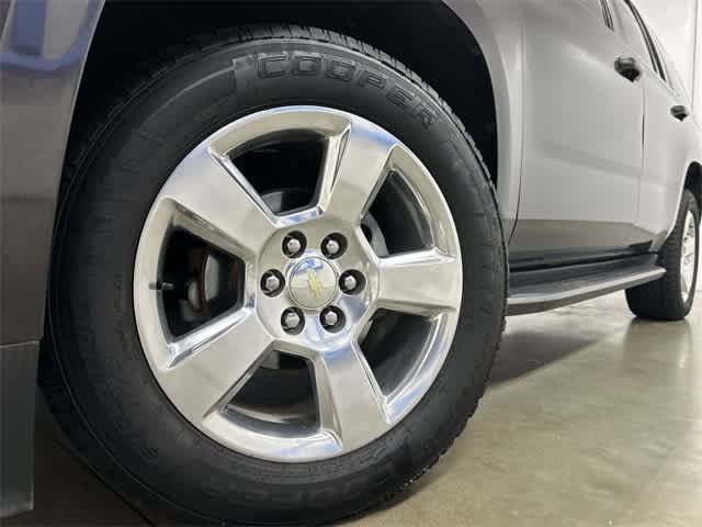 Thumbnail: 2017 Chevrolet Tahoe - 29