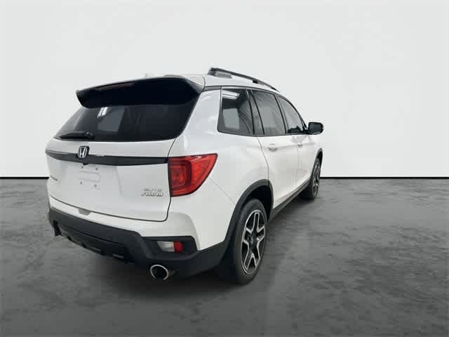 Thumbnail: 2023 Honda Passport - 3