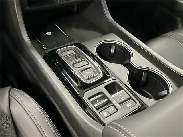 Thumbnail: 2025 Honda Pilot - 25