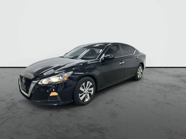 Thumbnail: 2020 Nissan Altima - 8