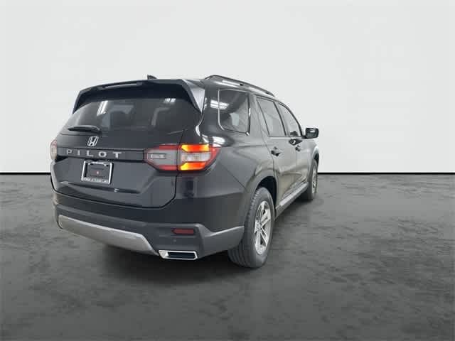 Thumbnail: 2026 Honda Pilot - 3