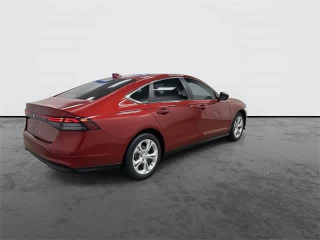 2025 Honda Accord LX photo 4