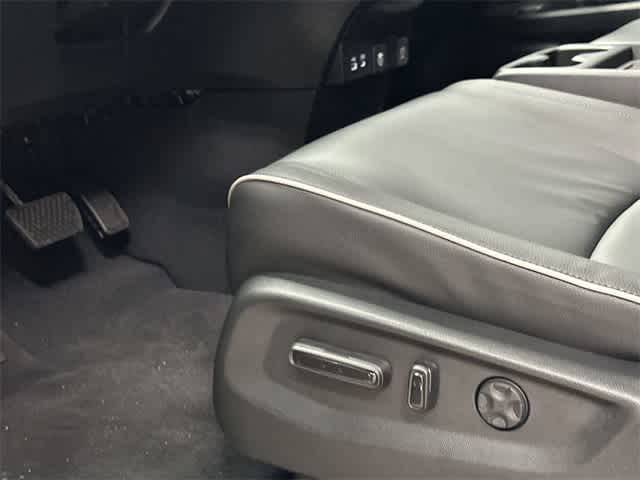 Thumbnail: 2026 Honda Odyssey - 27