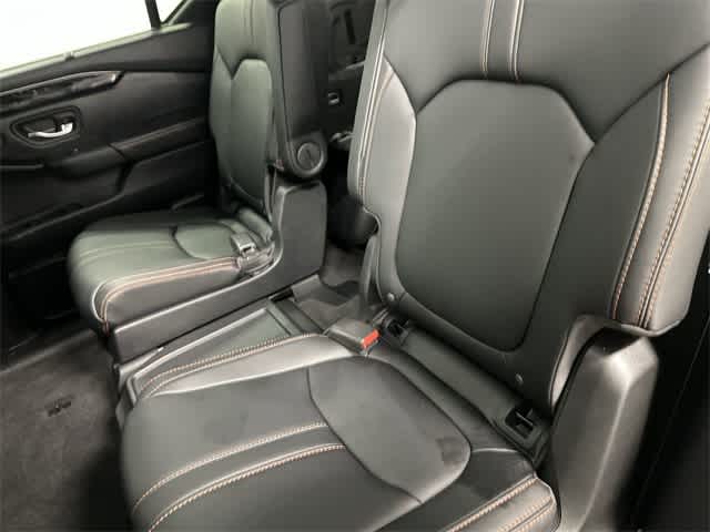 Thumbnail: 2025 Honda Pilot - 11