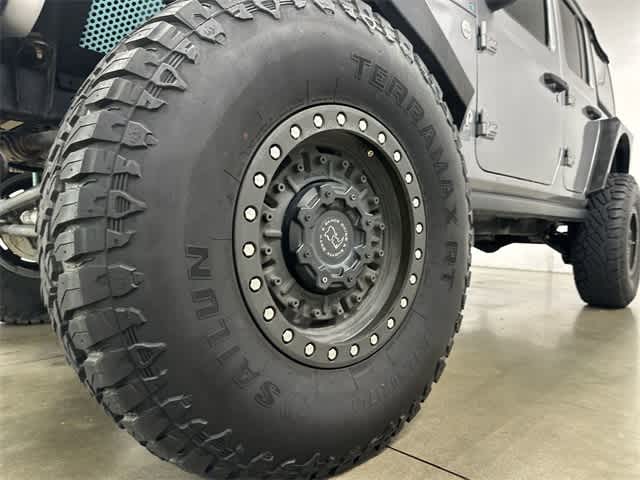 Thumbnail: 2018 Jeep Wrangler - 28