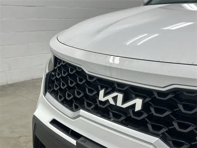Thumbnail: 2023 Kia Sorento - 30