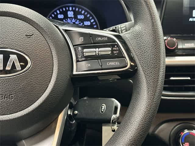 Thumbnail: 2020 Kia Forte - 18