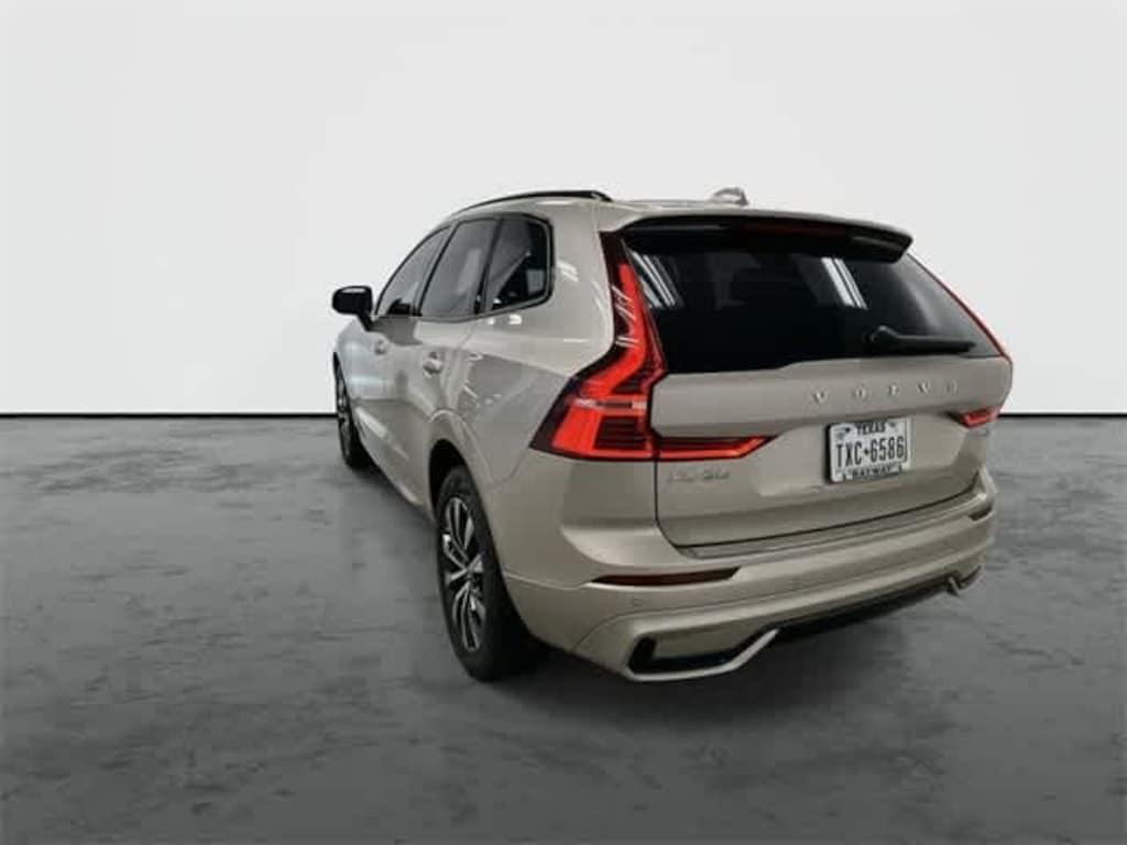 Used 2024 Volvo XC60 B5 Core Dark SUV