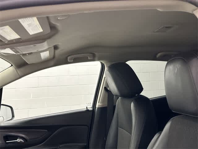 Thumbnail: 2021 Buick Encore - 27