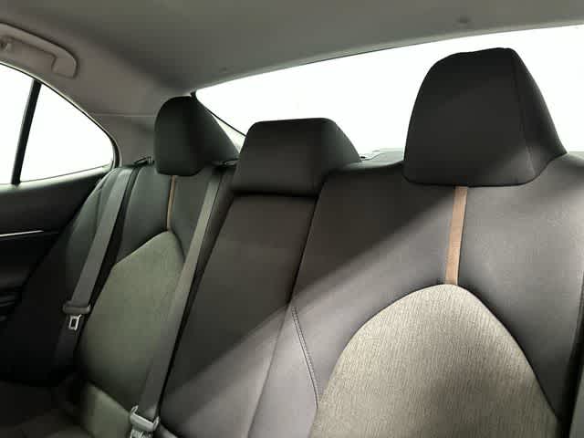 Thumbnail: 2020 Toyota Camry - 13