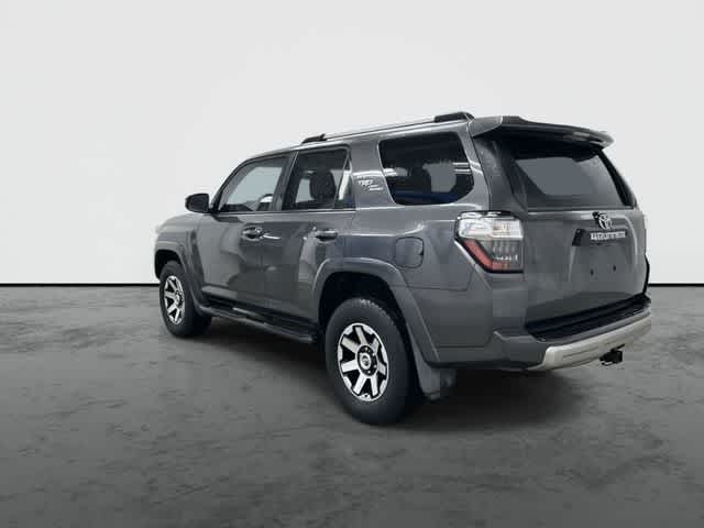 Thumbnail: 2018 Toyota 4Runner - 9