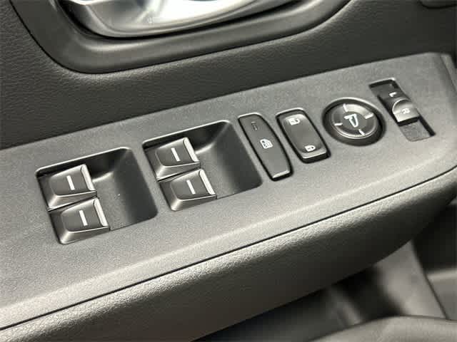 Thumbnail: 2025 Honda Pilot - 20