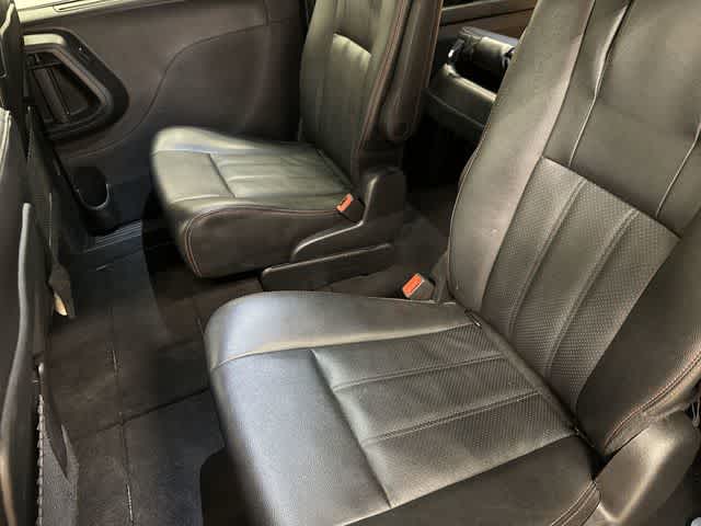 Thumbnail: 2019 Dodge Grand Caravan - 11