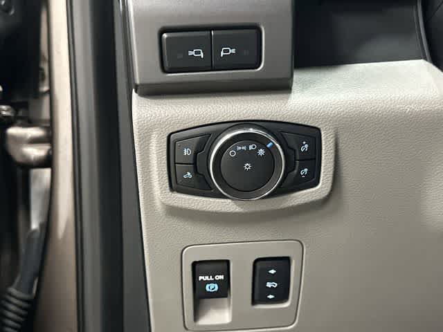 Thumbnail: 2018 Ford F-150 - 19