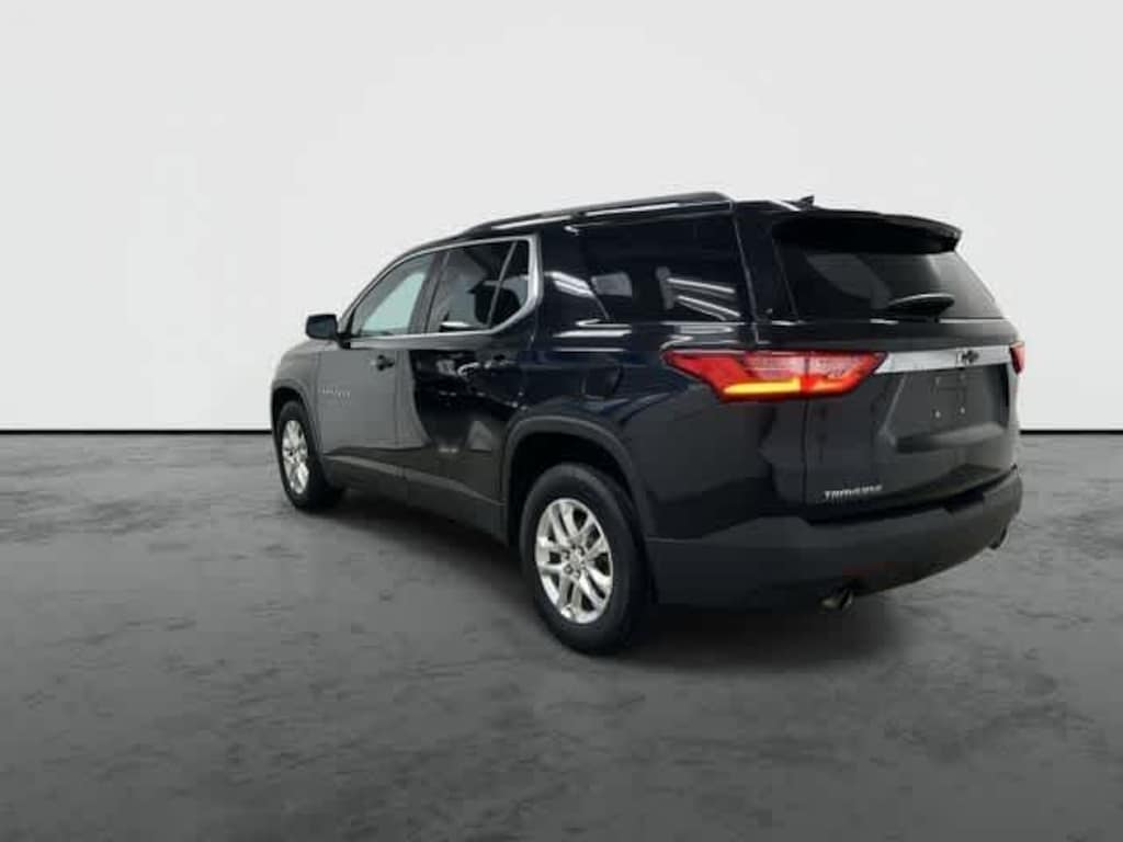 Used 2019 Chevrolet Traverse LT Cloth w/1LT SUV