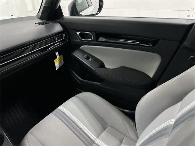 2025 Honda Civic Sport 13