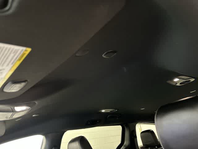 Thumbnail: 2025 Chrysler Pacifica - 27